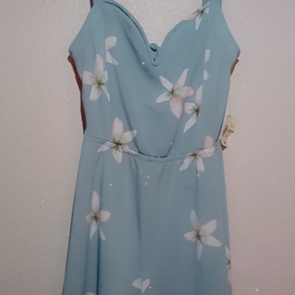 Cute blue romper with floral design - Picture 4 of 6